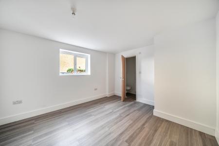1 bedroom House share to let in Bell Street, Maidenhead, SL6