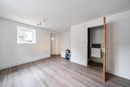 1 bedroom House share to let in Bell Street, Maidenhead, SL6