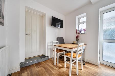1 bedroom House share to let in Fane Way, Maidenhead, SL6
