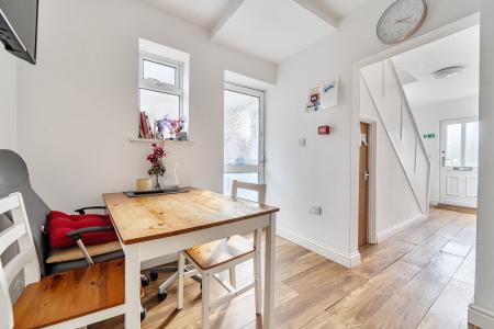 1 bedroom House share to let in Fane Way, Maidenhead, SL6