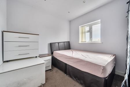 1 bedroom House share to let in Fane Way, Maidenhead, SL6