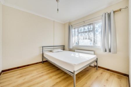 1 bedroom Maisonette to let in Tamar Way, Langley, Slough, SL3