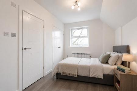 1 bedroom Flat to let in Laburnham Road, Maidenhead, SL6