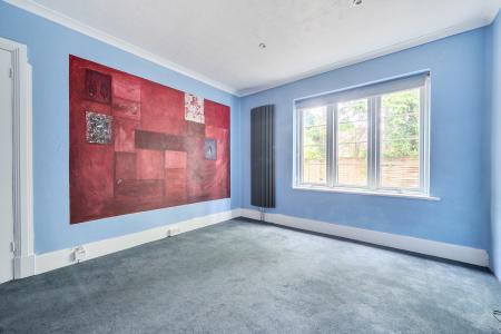 2 bedroom Maisonette to let in Oldfield Road, Maidenhead, SL6