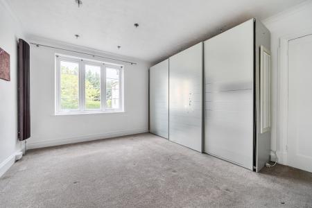 2 bedroom Maisonette to let in Oldfield Road, Maidenhead, SL6