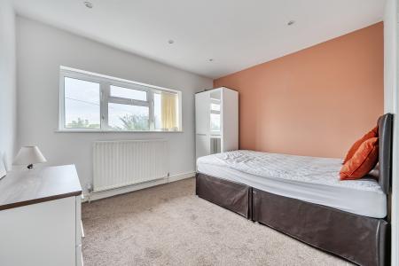 1 bedroom House share to let in Fane Way, Maidenhead, SL6