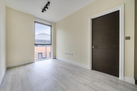 1 bedroom Flat to let in Clivemont Road, Maidenhead, SL6