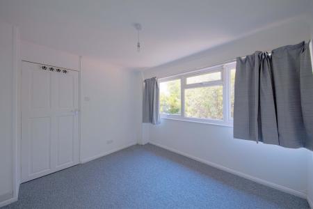 3 bedroom Semi-detached house to let in The Croft, Maidenhead, SL6