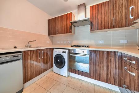 2 bedroom Flat for sale in 51 Millward Drive, Bletchley, Milton Keynes, MK2