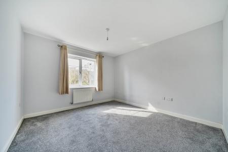 2 bedroom Flat for sale in 51 Millward Drive, Bletchley, Milton Keynes, MK2