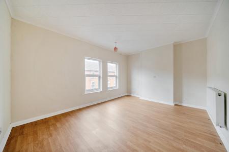 2 bedroom Terraced House for sale in Roberts street, Rushden, NN10