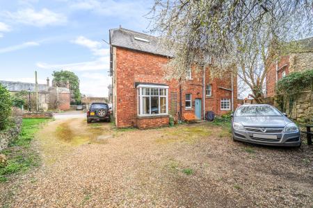 1 bedroom Flat for sale in South street, Castlethorpe, Milton Keynes, MK19