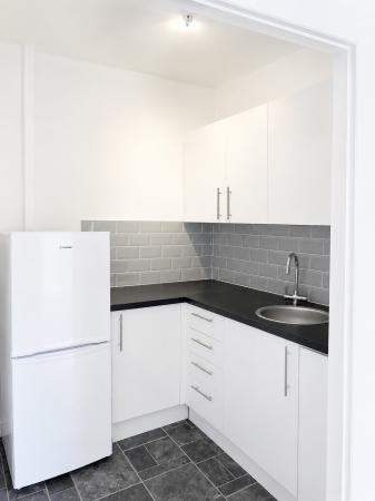 1 bedroom Flat to let in Market Square, Stony Stratford, Milton Keynes, MK11