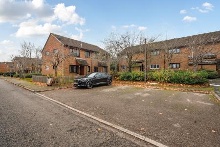 1 bedroom Cluster house for sale in Downland, Two Mile Ash, Milton Keynes, MK8
