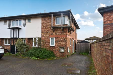 3 bedroom Semi-detached house for sale in Quinton Drive, Bradwell Village, Milton Keynes, MK13