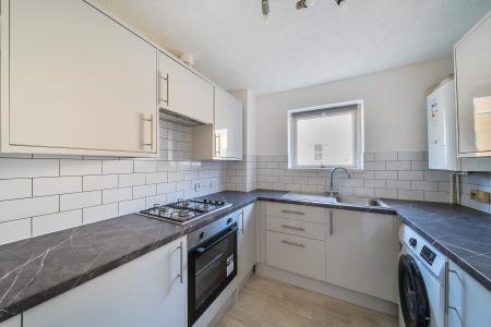 2 bedroom Flat for sale in North Row, Central Milton Keynes, Milton Keynes, MK9