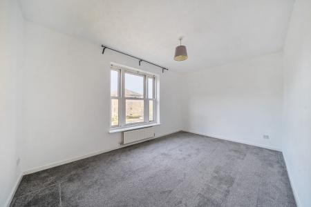 2 bedroom Flat for sale in North Row, Central Milton Keynes, Milton Keynes, MK9