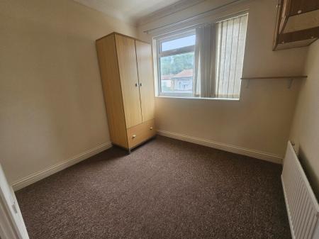 4 bedroom Semi-detached house to let in Lingfield, Stacey Bushes, Milton Keynes, MK12