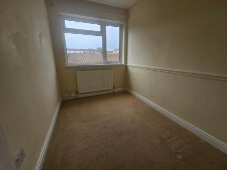 4 bedroom Semi-detached house to let in Lingfield, Stacey Bushes, Milton Keynes, MK12