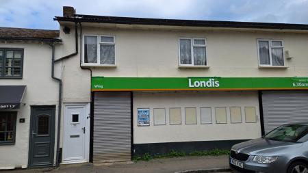 2 bedroom Flat to let in High Street, Wing, LU7