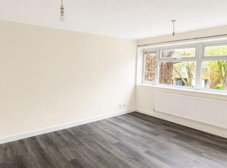1 bedroom Flat to let in Conniburrow Boulevard, Conniburrow, Milton Keynes, MK14