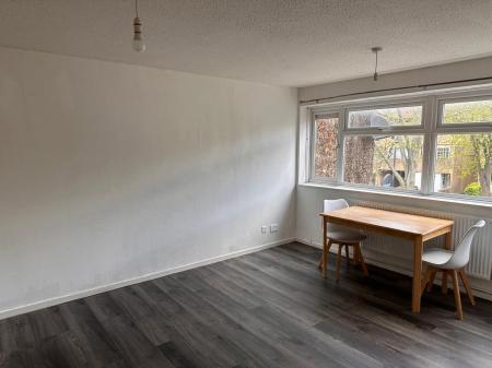 1 bedroom Flat to let in Conniburrow Boulevard, Conniburrow, Milton Keynes, MK14