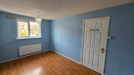 3 bedroom Semi-detached house to let in Westwood Close, Great Holm, Milton Keynes, MK8