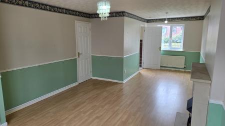 3 bedroom Semi-detached house to let in Westwood Close, Great Holm, Milton Keynes, MK8