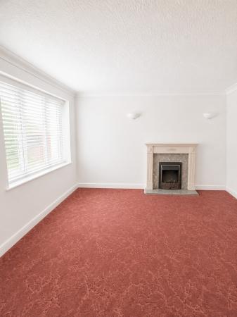 3 bedroom Terraced House to let in Petersham Close, Newport Pagnell, MK16