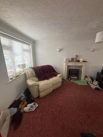 3 bedroom Terraced House to let in Petersham Close, Newport Pagnell, MK16