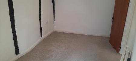 2 bedroom Maisonette to let in Bunyans Mead, Elstow, MK42