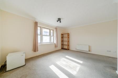 1 bedroom Flat to let in North Row, Central Milton Keynes, Milton Keynes, MK9
