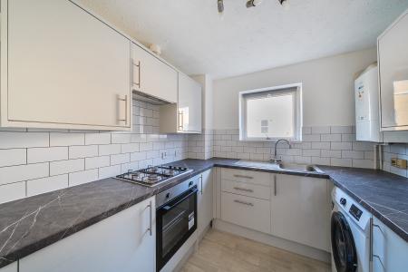 2 bedroom Flat to let in North Row, Central Milton Keynes, Milton Keynes, MK9
