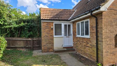 Petersham Close, Newport Pagnell, Milton Keynes, MK16