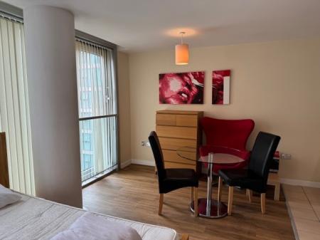 1 bedroom Flat to let in Staten House, Central Milton Keynes, Milton Keynes, MK9