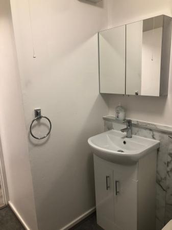 1 bedroom Flat to let in Cleavers Avenue, Conniburrow, Milton Keynes, MK14