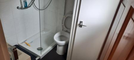 1 bedroom Semi-detached house to let in Mountsfield Close, Newport Pagnell, MK16
