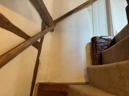 3 bedroom Cottage to let in Silver Street, Newport Pagnell, Milton Keynes, MK16