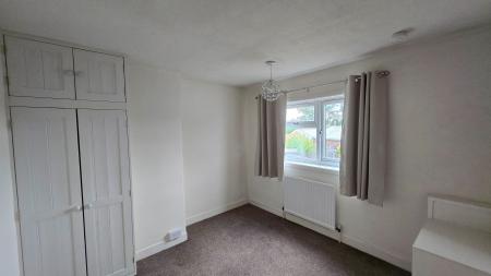 2 bedroom Terraced House to let in Chicheley Street, Newport Pagnell, MK16
