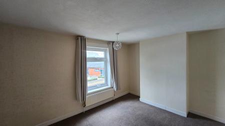 2 bedroom Terraced House to let in Chicheley Street, Newport Pagnell, MK16