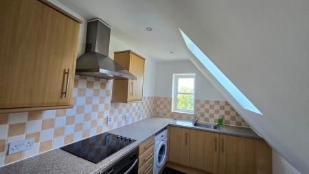 1 bedroom Flat to let in Wooton Court, New Bradwell, Milton Keynes, MK13
