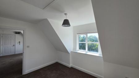 1 bedroom Flat to let in Wooton Court, New Bradwell, Milton Keynes, MK13