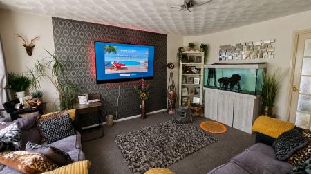 3 bedroom Semi-detached house to let in Wistmans, Furzton, Milton Keynes, MK4