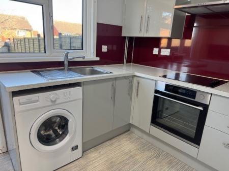 2 bedroom Terraced House to let in Kercroft, Two Mile Ash, Milton Keynes, MK8