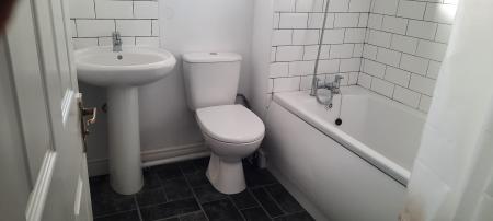 2 bedroom Terraced House to let in Hendrix Drive, Crownhill, Milton Keynes, MK8