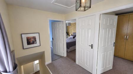 3 bedroom Semi-detached house to let in Bishopstone, Bradville, Milton Keynes, MK13