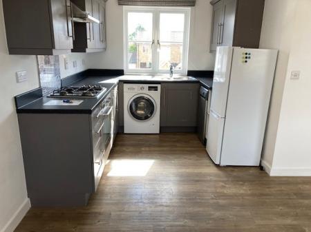 1 bedroom Coach House to let in Alder Court, Redhouse Park, Milton Keynes, MK14