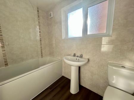 2 bedroom Bungalow to let in Sage Close, Lemington Rise, Newcastle upon Tyne, NE15