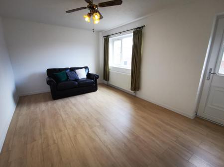 3 bedroom End of terrace house to let in Berberis Way, Walbottle, Newcastle upon Tyne, NE15