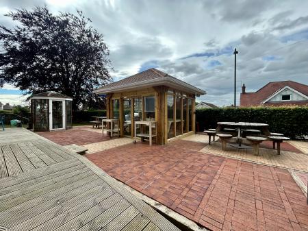 1 bedroom Flat to let in Thorntree Drive, Denton, Newcastle upon Tyne, NE15